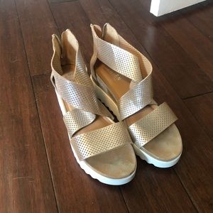 steven natural comfort kea leather platform sandal